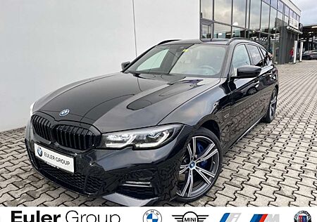 BMW 330 e xDrive Touring M Sport HUD HiFi Parkass