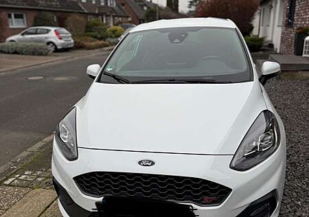 Ford Fiesta ST