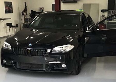 BMW 535i 535 xDrive Sport-Aut. Luxury Line