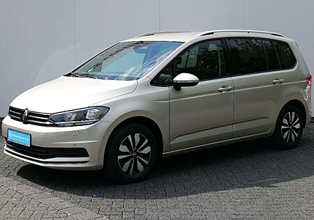VW Touran Volkswagen MOVE