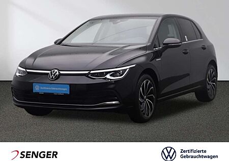 VW Golf Volkswagen VIII Style 1.5 TSI Navi CarPlay LED Memory