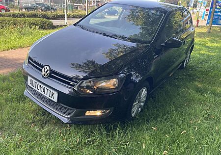 VW Polo Volkswagen Style 1.4 (86PS) DSG SHZ GJR DOT22 PDC
