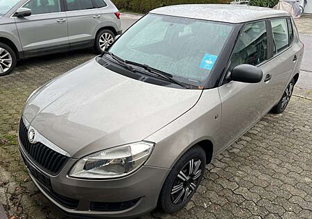 Skoda Fabia 1.2 HTP Classic - Klima