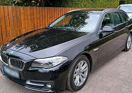 BMW 520d 520 +xDrive+Touring+Aut.