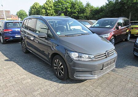 VW Touran Volkswagen United 2.0 TDI DSG NAVI AHK PANO ALU APS SITZHZG