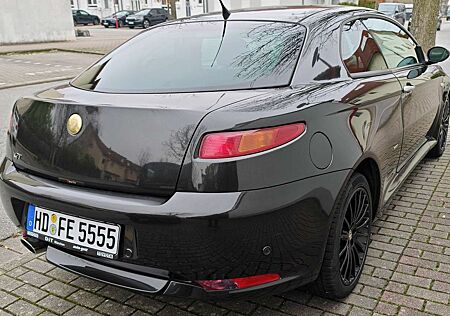 Alfa Romeo GT 2.0 JTS Distinctive Sportiva