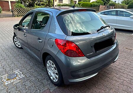 Peugeot 207 1.4 Tendance TÜV Neu 06/27