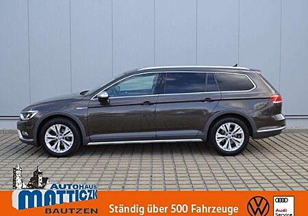 VW Passat Alltrack Volkswagen 2.0 TSI 220 PS 4M DSG PANORAMA/AHK/LED/DCC/NAVI+R