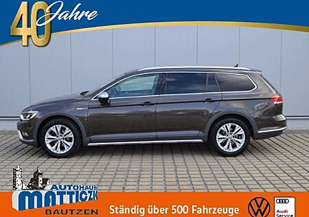VW Passat Alltrack Volkswagen 2.0 TSI 220 PS 4M DSG PANORAMA/AHK/LED/DCC/NAVI+R
