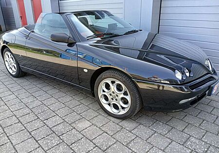 Alfa Romeo Spider 2.0 Edizione Sportiva, orig. 14500 km!!! f. Museum