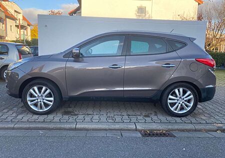 Hyundai ix35 Premium AWD, 4WD. Automatik, 18-Zoll.