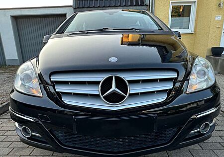 Mercedes-Benz B 180 BlueEFFICIENCY