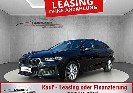 Skoda Superb Combi Essence 5 Jahre Garantie / Navi
