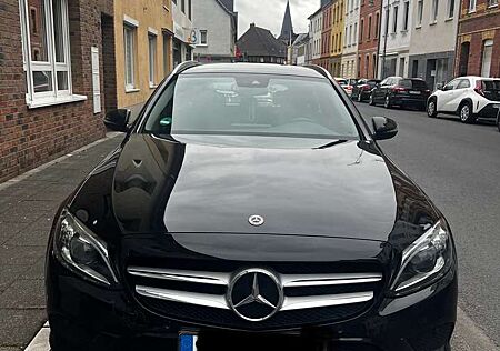 Mercedes-Benz C 200 d T 9G-TRONIC
