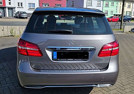 Mercedes-Benz B 180 B-Klasse Style
