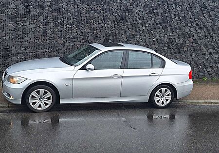 BMW 318i 318