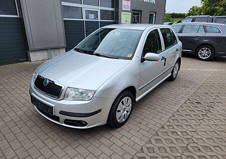 Skoda Fabia Ambiente*Scheckheftgepflegt*HU neu*1.Hand