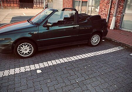 VW Golf Cabriolet Volkswagen Cabrio 1.8 Trendline