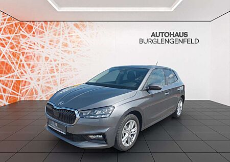 Skoda Fabia Selection ! beh. Lenkrad ! Kamera ! LED !