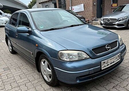 Opel Astra 1.6 16V Elegance