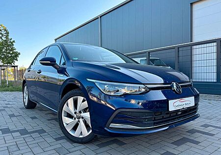 VW Golf Volkswagen VIII Style 2.0 TSI DSG / IQ-LIGHT KAM 5JGAR