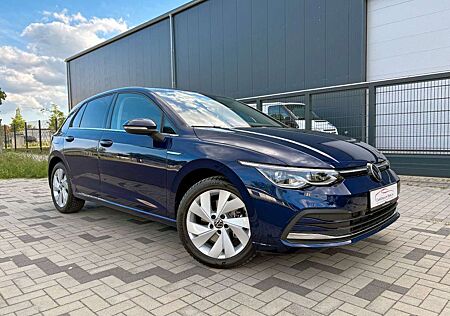 VW Golf Volkswagen VIII Style 2.0 TSI DSG / IQ-LIGHT KAM 5JGAR
