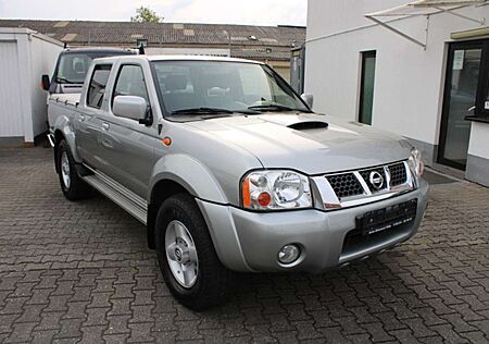 Nissan Navara Pick-up TD Doka 4X4 *STHZ*89 TKM*Service-gepflegt*