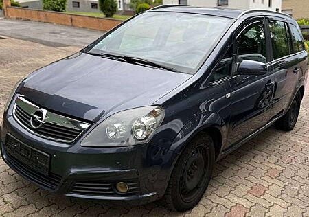 Opel Zafira 1.9 CDTI Automatik Edition
