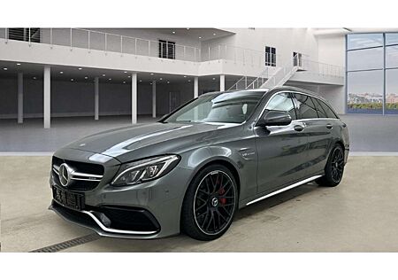 Mercedes-Benz C 63 AMG S T designo Pano Burmester Head-Up