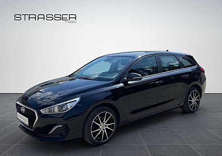 Hyundai i30 cw Klima Navi Rückfahrkamera Sitzheizung