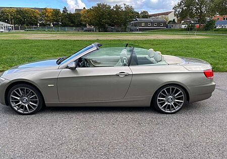 BMW 335i 335 Cabrio Aut.