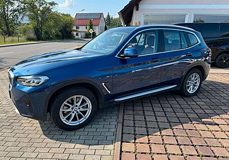 BMW X3 Baureihe xDrive 20 d aus 1. Hand