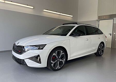 Skoda Octavia Combi RS 265PS DSG HUD+Pano+360°+DCC+AHK+CANTON...