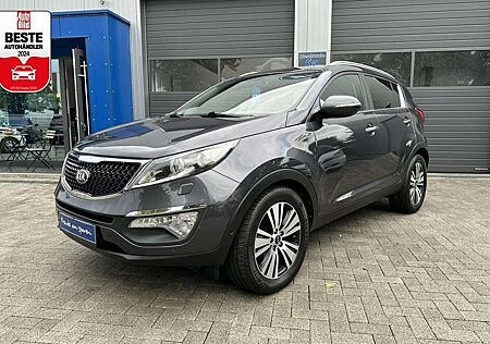 Kia Sportage Spirit 4WD Xenon/Navi/Leder/Keyless/SHZ/RFK/18"LM