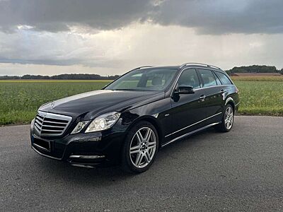 Mercedes-Benz E 220 E  T-Modell E 220 CDI BlueEfficiency