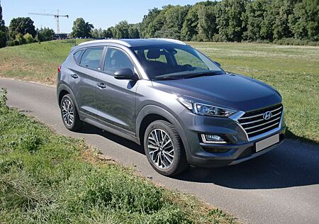 Hyundai Tucson 1.6 GDi 2WD NAVI, Rückfahrkamera; G 2 Hand, AHK