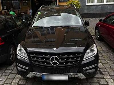 Mercedes-Benz ML 350 ML 350 BlueTEC 4MATIC 7G-TRONIC