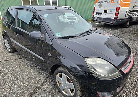 Ford Fiesta 1.6d KLIMA PARKTRONIK kein TUV