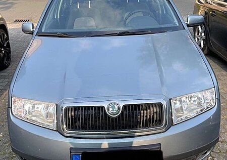 Skoda Fabia Combi 1.4 16V Combi Automatik Classic