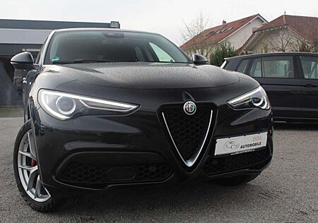 Alfa Romeo Stelvio Super Q4=ACC=XENON=LENKRAD-HEIZUNG=LEDER