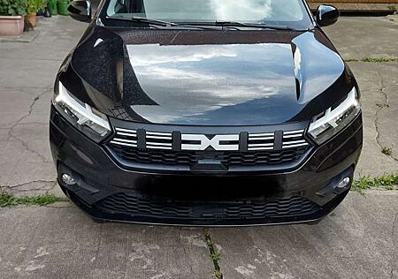 Dacia Sandero Expression incl Wartungsvertrag