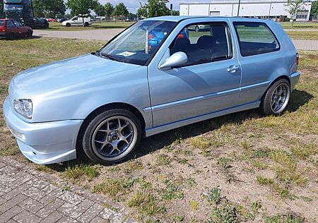 VW Golf Volkswagen 1.6 GT Special