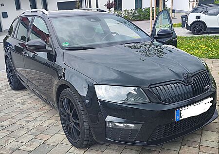 Skoda Octavia Combi 2.0 TDI (Green tec) DSG RS