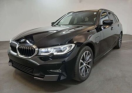 BMW 330 e Advantage Laser*HUD*Kamera*HiFi*Leder*Spor