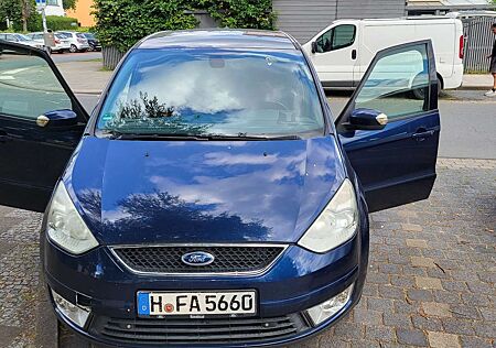 Ford Galaxy Trend