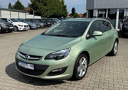 Opel Astra 1.4 Active / Tempomat /