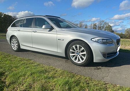 BMW 520d 520 Touring Aut.