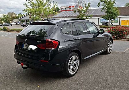 BMW X1 Xdrive 20i M Paket