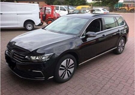 VW Passat Variant gebraucht kaufen VW Passat Variant Volkswagen GTE DSG *R-Line/ Business Premium- Paket*Navi+BT+L