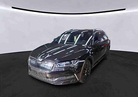 Skoda Superb COMBI iV L&K/ALL-BLACK/19Z/ACC/AHK/KAMERA